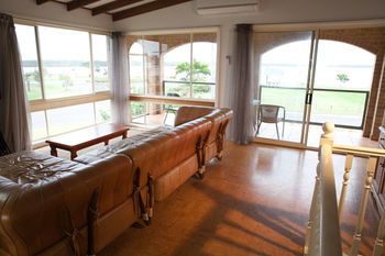 South Coast Retreat - Timeshare Accommodation 25