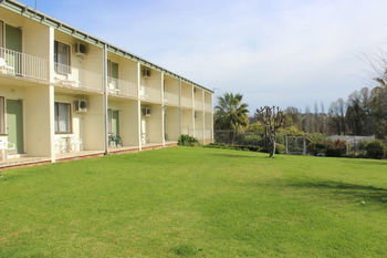The Tumut Motor Inn - Timeshare Accommodation 11