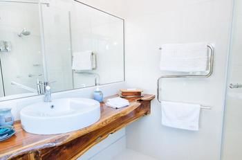 Lillypilly's Country Cottages & Day Spa - Timeshare Accommodation 2