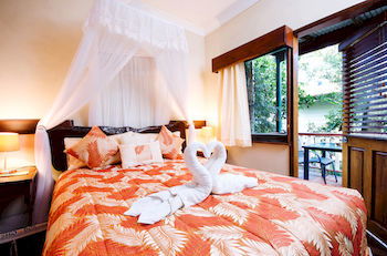 Lillypilly's Country Cottages & Day Spa - Timeshare Accommodation 13