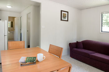 Riverglade Caravan Park - Timeshare Accommodation 9