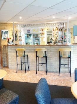Ashton Townhouse Motel And Suites - Timeshare Accommodation 20