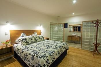 Coverdales B & B At Eumundi - Timeshare Accommodation 1