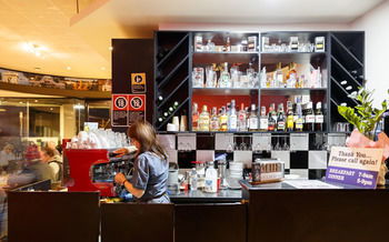 Airport Hotel Sydney - Timeshare Accommodation 23