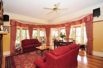 Sandholme Guesthouse - Timeshare Accommodation 5