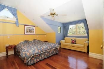Sandholme Guesthouse - Timeshare Accommodation 13