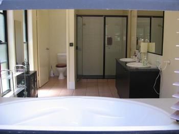 Noosa Edge Nudist Retreat - Timeshare Accommodation 8