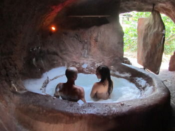 Noosa Edge Nudist Retreat - Timeshare Accommodation 13