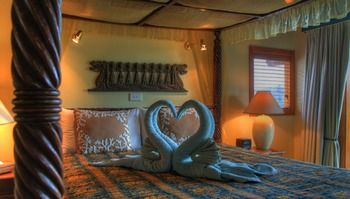 Maleny Tropical Retreat Balinese B&b - Timeshare Accommodation 24