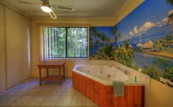 Maleny Tropical Retreat Balinese B&b - Timeshare Accommodation 40