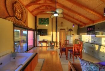 Maleny Tropical Retreat Balinese B&b - Timeshare Accommodation 63