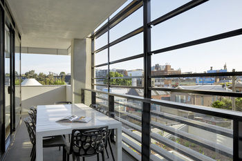 381 Cremorne - Timeshare Accommodation 16