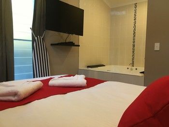 Huskisson Beach Bed And Breakfast - Timeshare Accommodation 67
