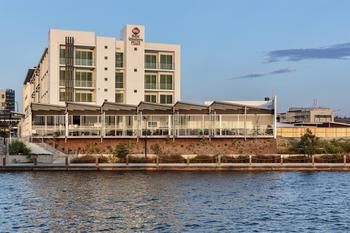 Best Western Plus Lake Kawana Hotel - Timeshare Accommodation 22