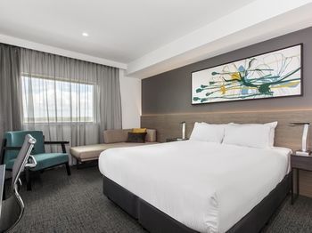 Best Western Plus Lake Kawana Hotel - Timeshare Accommodation 42