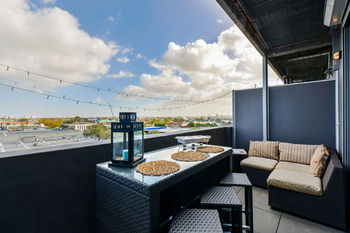 UrbanMinder @ Montague - Timeshare Accommodation 0