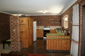 Shady Trees Barrington Holiday House - Timeshare Accommodation 3