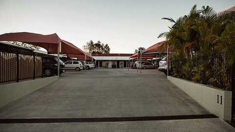 BEST WESTERN Caboolture Central Motor Inn - Timeshare Accommodation 3