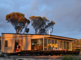 Sawyers Bay Shacks - Timeshare Accommodation 0