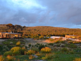 Sawyers Bay Shacks - Timeshare Accommodation 1