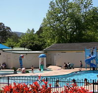 Porepunkah Pines Holiday Park - Timeshare Accommodation