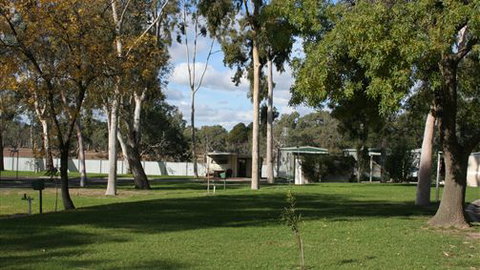 Lake Fyans Holiday Park - Timeshare Accommodation 5