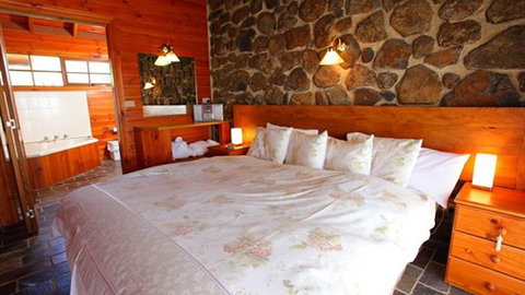 Tuki Trout Farm And Retreat - Timeshare Accommodation 1