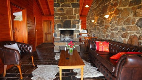 Tuki Trout Farm And Retreat - Timeshare Accommodation 2
