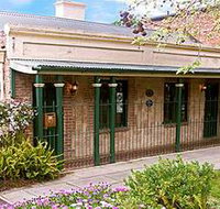 Chichester Gardens Cottage - Timeshare Accommodation