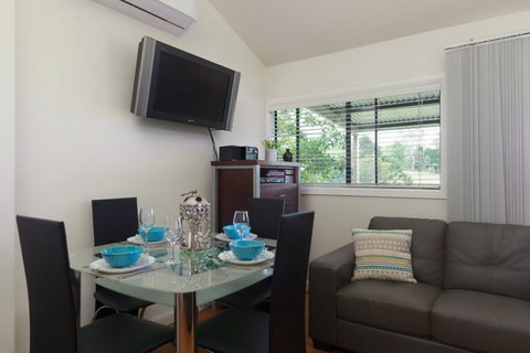 Jacaranda Cottages - Timeshare Accommodation 2