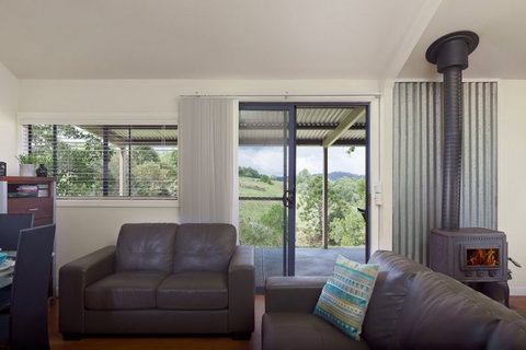 Jacaranda Cottages - Timeshare Accommodation 3