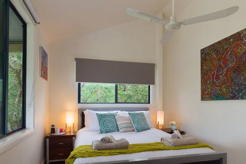 Jacaranda Cottages - Timeshare Accommodation 4