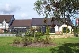 Mick O'Sheas Irish Pub Motel - Timeshare Accommodation 0
