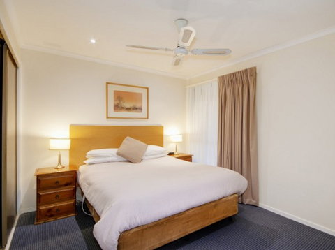 Parkwood Motel & Apartments - Timeshare Accommodation 5