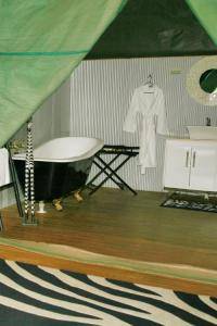 Seven Mile Beach Holiday Park - Timeshare Accommodation 4