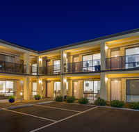 The Bay Motel - Safety Beach