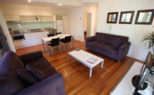 Moby's Beachside Retreat - Timeshare Accommodation 4