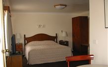 Country Comfort Tumut Valley Motel - Tumut - Timeshare Accommodation 0