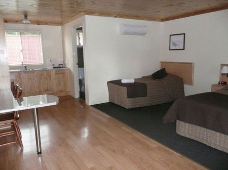 Black Gold Country Cabins - Timeshare Accommodation 3