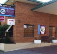 Adelong Motel