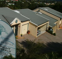 Hospital Grove Apartments