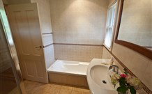 Bromyard Cottage - Timeshare Accommodation 6