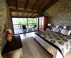 The Stonehouse Retreat - Timeshare Accommodation 1