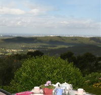 Hillside Bed and Breakfast and Gumnut Cottage - Timeshare Accommodation