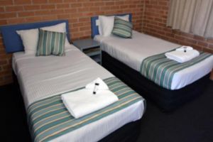 The Oaks Hotel Motel  - Timeshare Accommodation 0