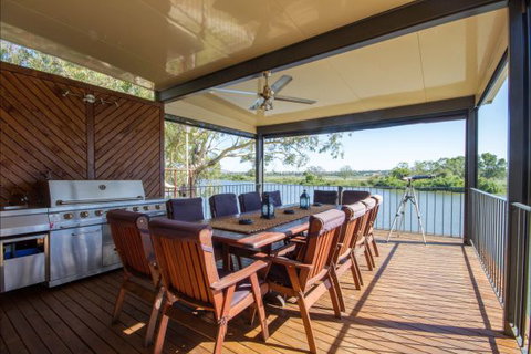 River Shack Rentals - Living The Dream - Timeshare Accommodation 48