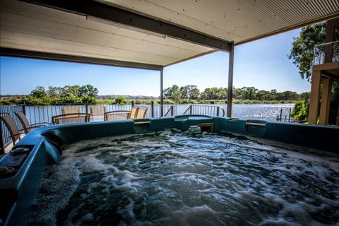 River Shack Rentals - Living The Dream - Timeshare Accommodation 49