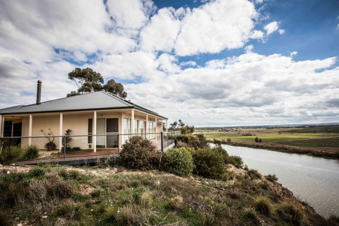 River Shack Rentals - Living The Dream - Timeshare Accommodation 27