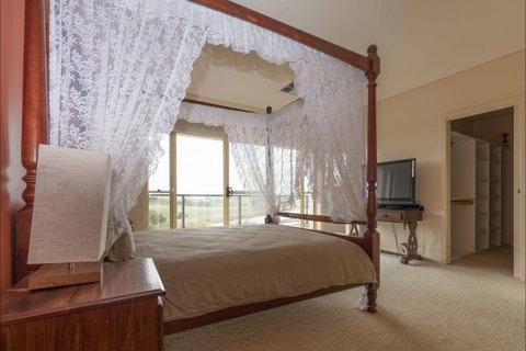 River Shack Rentals - Living The Dream - Timeshare Accommodation 32