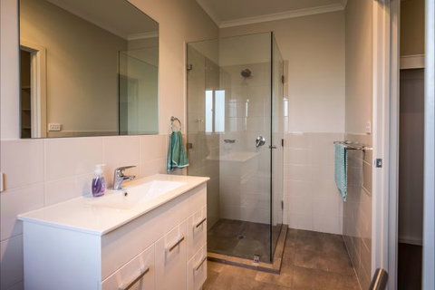 River Shack Rentals - Living The Dream - Timeshare Accommodation 92